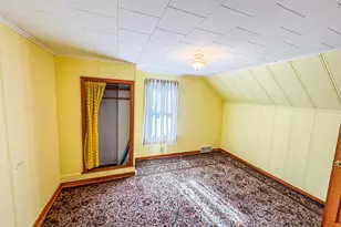 1109 Flambeau St, Manitowoc, WI 54220 - Photo 10