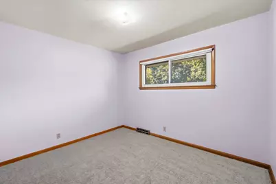 10923 W Cameron Ave, Milwaukee, WI 53225 - Photo 18