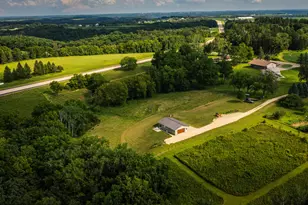 W3611 Cemetery Ln, Greenfield, WI 54601 - Photo 4