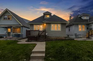 2116 S 70th St, West Allis, WI 53219 - Photo 2