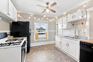 2142 Clarence Ave, Racine, WI 53405 - Photo 30