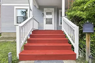 2142 Clarence Ave, Racine, WI 53405 - Photo 4