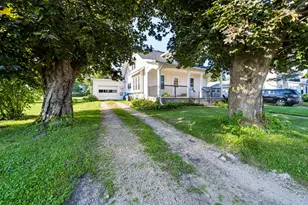 1005 Cardinal St, Bangor, WI 54614 - Photo 2