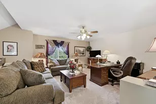 4120 W Puetz Rd, Franklin, WI 53132 - Photo 18