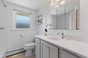 4978 S 24th St, Milwaukee, WI 53221 - Photo 12