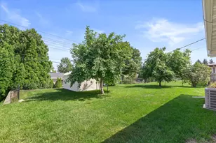 4978 S 24th St, Milwaukee, WI 53221 - Photo 28