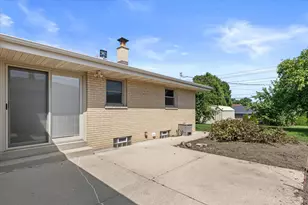 4978 S 24th St, Milwaukee, WI 53221 - Photo 26