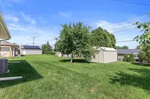 4978 S 24th St, Milwaukee, WI 53221 - Photo 30