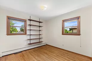 4978 S 24th St, Milwaukee, WI 53221 - Photo 16