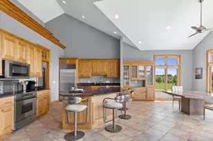 S99W33205 Genevieve Dr, Mukwonago, WI 53149 - Photo 10