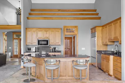 S99W33205  Genevieve Dr, Mukwonago, WI 53149 - Photo 8