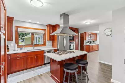 4515  Beverly Ln, Pleasant Prairie, WI 53142 - Photo 8