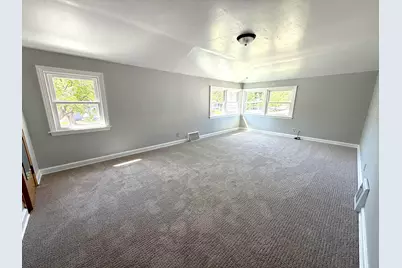 4510 W Tripoli Ave, Milwaukee, WI 53220 - Photo 10