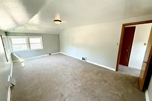 4510 W Tripoli Ave, Milwaukee, WI 53220 - Photo 12