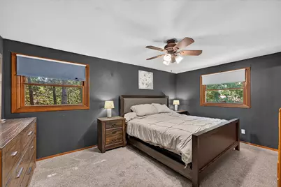 4004  Greenwood Ct, Sheboygan, WI 53081 - Photo 14