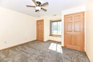 927 Lannon Terrace, Racine, WI 53406 - Photo 14