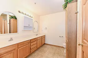 927 Lannon Terrace, Racine, WI 53406 - Photo 12
