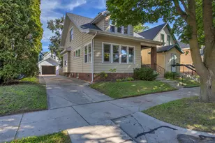 930 Logan Ave, Sheboygan, WI 53083 - Photo 2