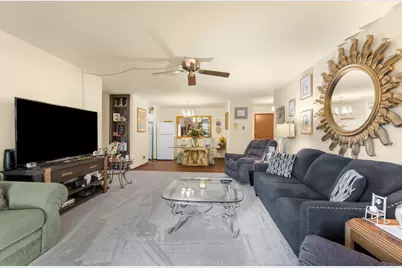 151 N University Dr #112, West Bend, WI 53095 - Photo 6
