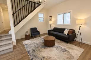 335 N 41st St, Milwaukee, WI 53208 - Photo 14