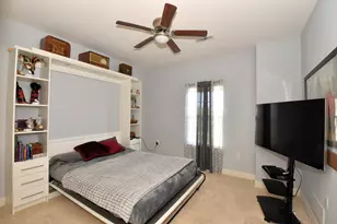 1033 Hastings Ct, Racine, WI 53406 - Photo 20