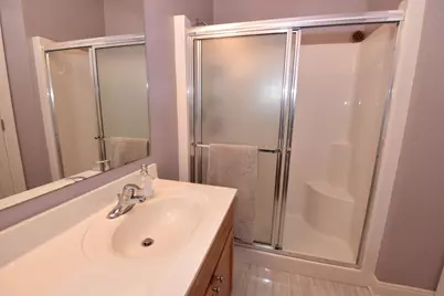 1033  Hastings Ct #202, Racine, WI 53406 - Photo 18