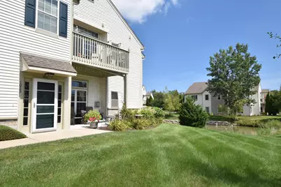 1033  Hastings Ct #202, Racine, WI 53406 - Photo 1