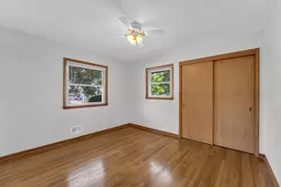 4418 S Kentucky Ave, Milwaukee, WI 53221 - Photo 18