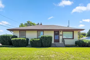 4418 S Kentucky Ave, Milwaukee, WI 53221 - Photo 2