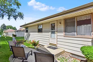 4749 N 90th St, Milwaukee, WI 53225 - Photo 32