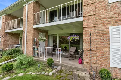 940 W Heritage Ct #104, Mequon, WI 53092 - Photo 14