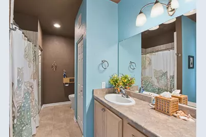 N16W26559  Meadowgrass Cir #E, Pewaukee, WI 53072 - Photo 16