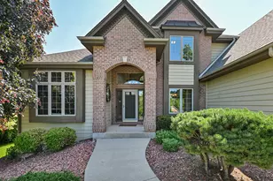 W198S6798 Adrian Dr, Muskego, WI 53150 - Photo 6