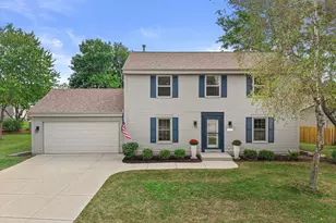 1927 Cliff-Alex Ct, Waukesha, WI 53189 - Photo 1