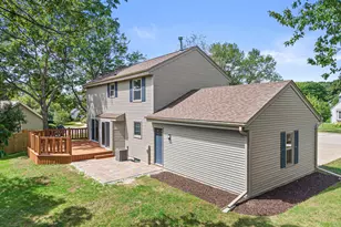 1927 Cliff-Alex Ct, Waukesha, WI 53189 - Photo 34