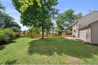 1927  Cliff-Alex Ct, Waukesha, WI 53189 - Photo 42