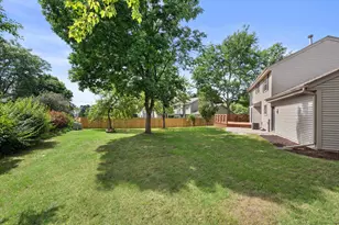 1927 Cliff-Alex Ct, Waukesha, WI 53189 - Photo 42