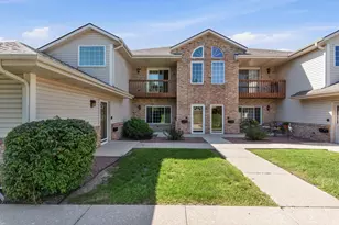 17410 W Lincoln Ave, New Berlin, WI 53146 - Photo 28