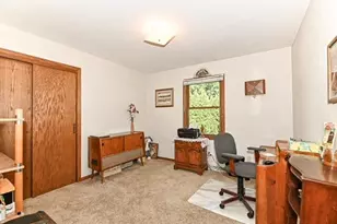 2120 Autumn Dr, Racine, WI 53402 - Photo 12
