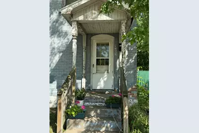 1303  4th St, La Crosse, WI 54601 - Photo 2