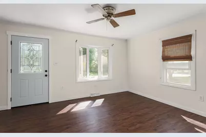 528  Humboldt St, Watertown, WI 53094 - Photo 6