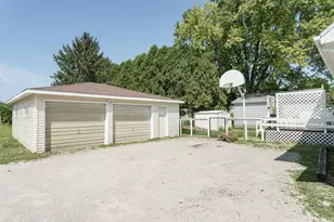 528 Humboldt St, Watertown, WI 53094 - Photo 26