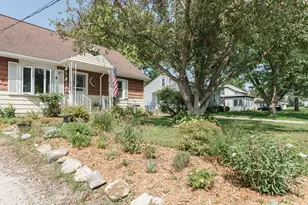 528 Humboldt St, Watertown, WI 53094 - Photo 4
