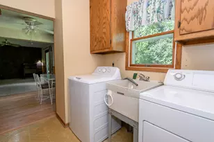 S87W27350 Ridgeway Ct, Vernon, WI 53149 - Photo 22