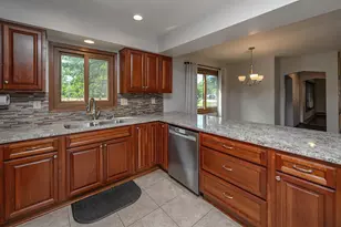 26022 Windermere Dr, Racine, WI 53185 - Photo 20
