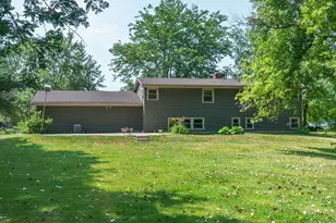 26022 Windermere Dr, Racine, WI 53185 - Photo 54
