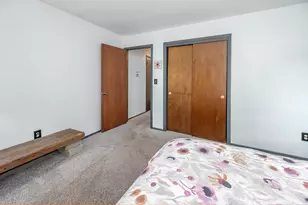 26022 Windermere Dr, Racine, WI 53185 - Photo 36
