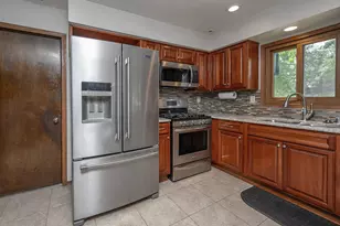 26022 Windermere Dr, Racine, WI 53185 - Photo 18