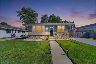 720  South St, Racine, WI 53402 - Photo 1
