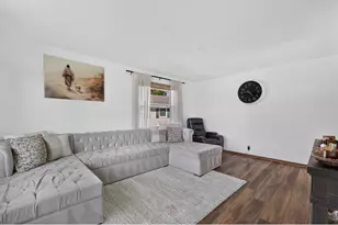 720 South St, Racine, WI 53402 - Photo 2